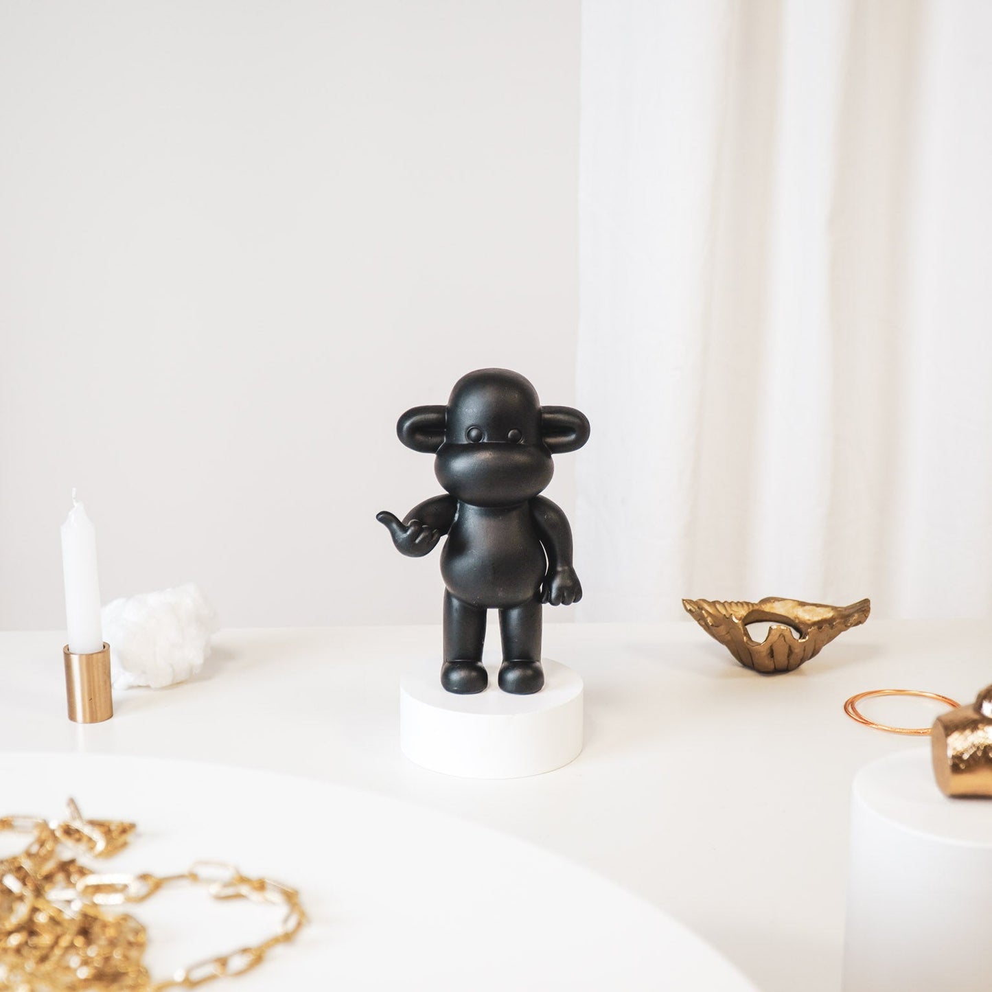 Beeld Aap Hang Loose – Goud, Zwart of Roze | 3 Formaten