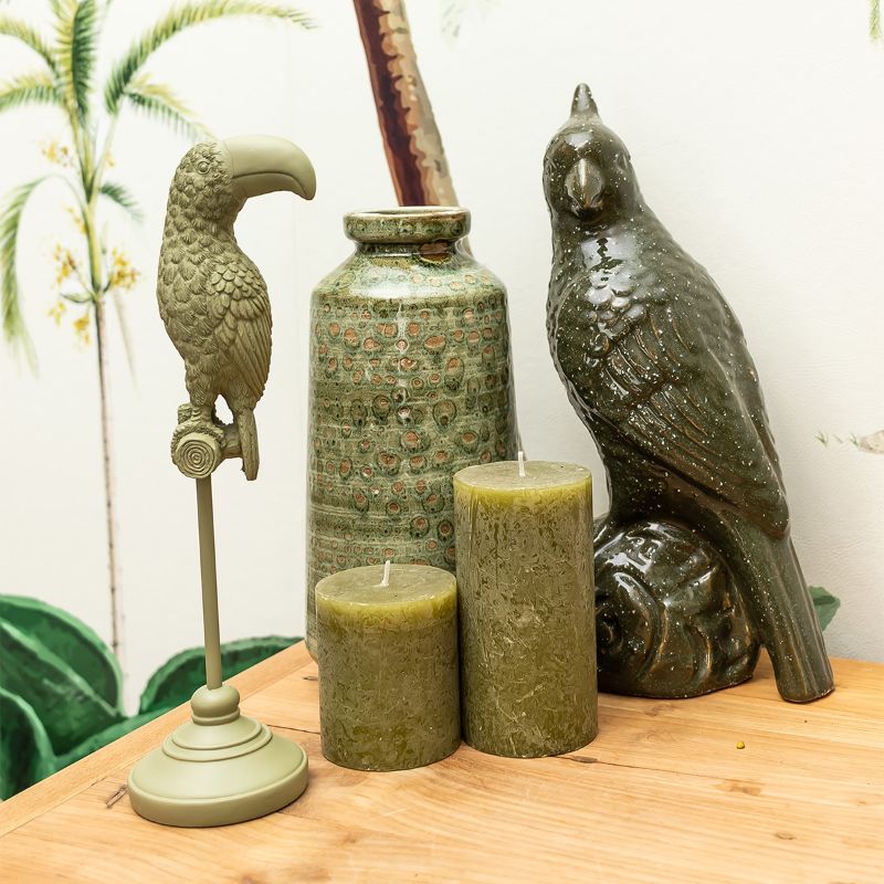 Groen toekan beeld op voet – tropische decoratie – 30 cm