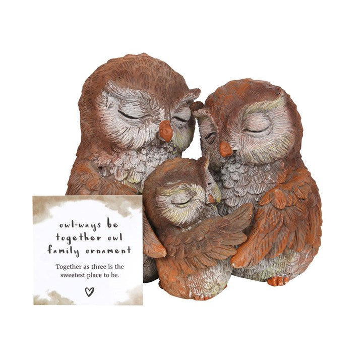 Decoratief beeldje van een uilen familie met kaartje – polystone – 10x7,5x9 cm
