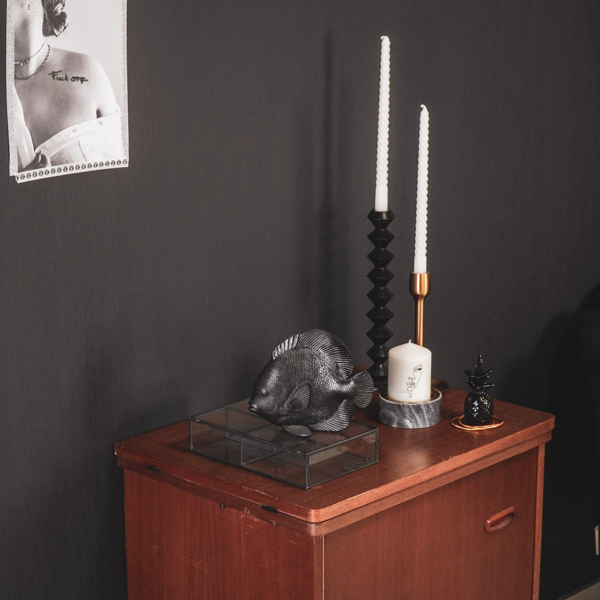 Schwarze Fischdekoration – Mattes Polyresin – 19,5 cm