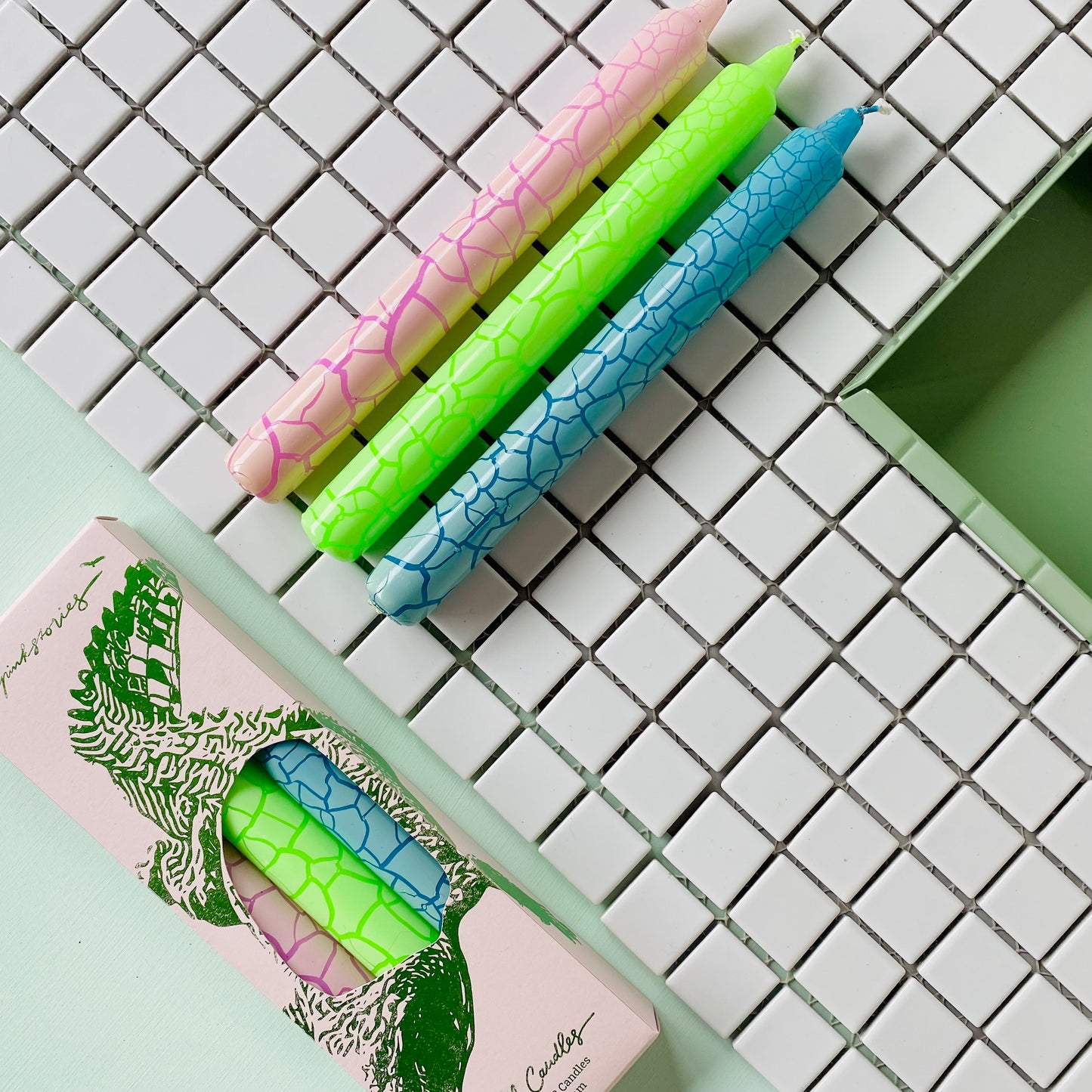 Set of 3 Crocodile Candles – Handmade Dip Dye Design