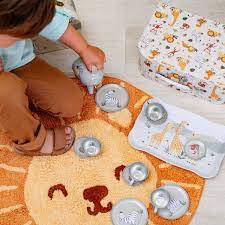 Rond katoenen leeuwenvloerkleed in oranje en geel voor kinderkamer