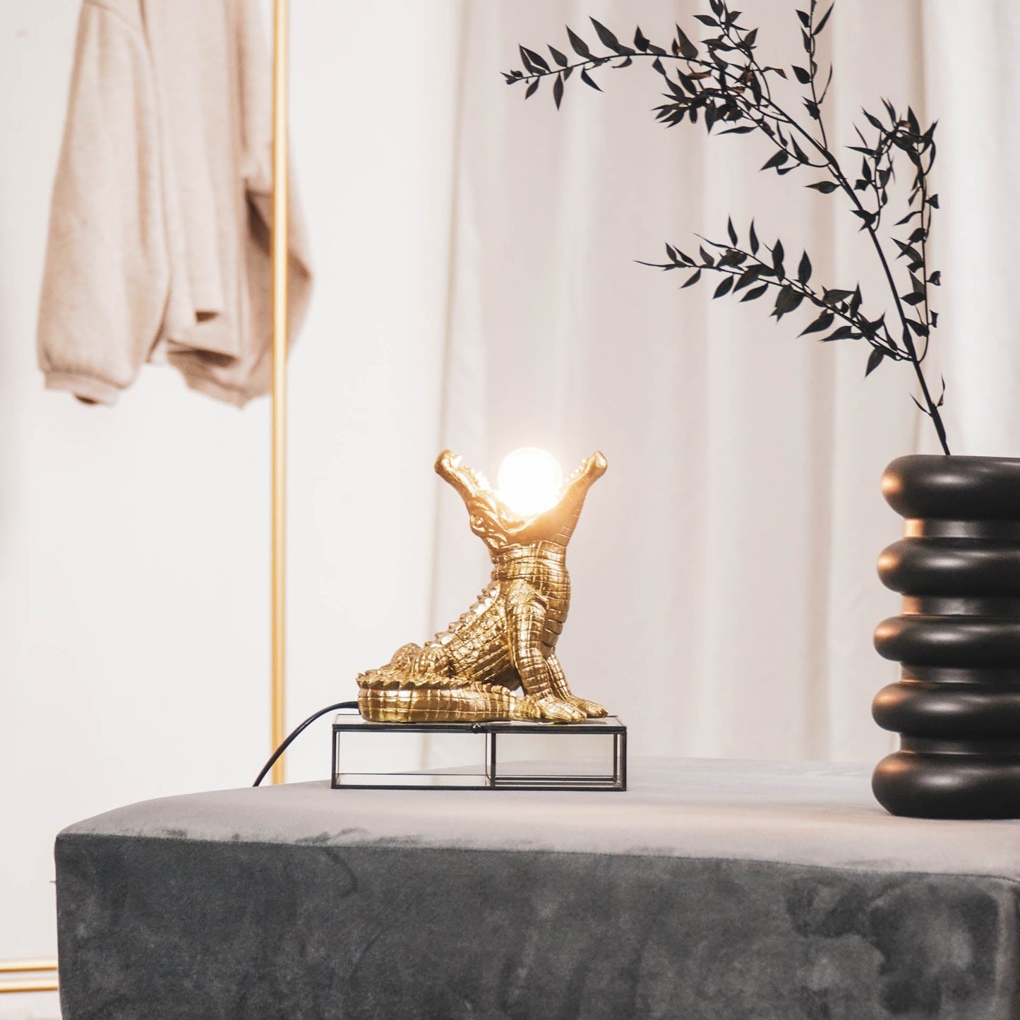 Golden Table Lamp Crocodile