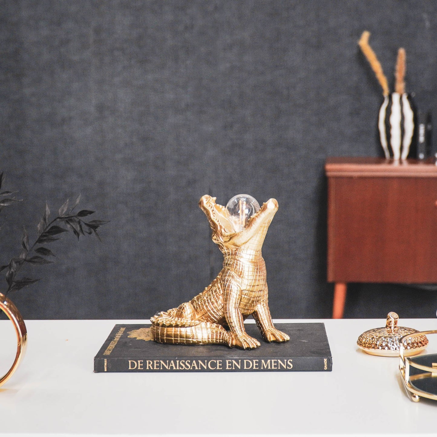 Golden Table Lamp Crocodile