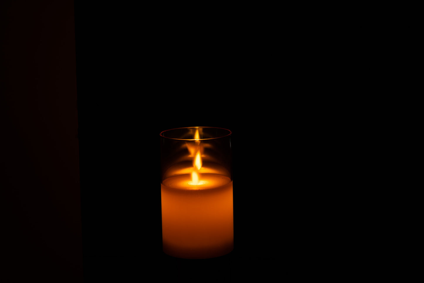 Stimmungsvolle LED Kerzen Gold – Luxus Kerzenlicht (Set oder einzeln)