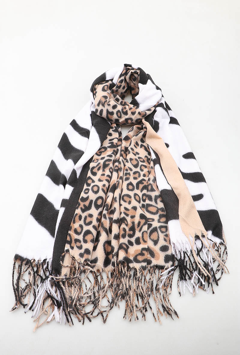 Winterschal Animal Print – Camel, Beige oder Grau
