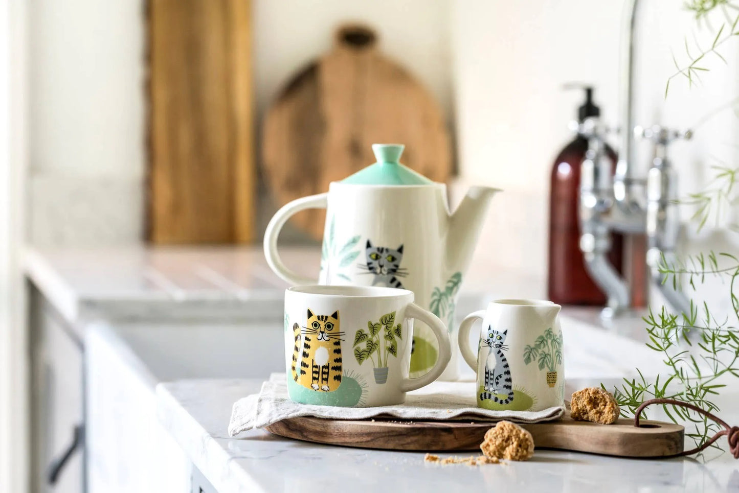 Cat Teapot – Retro Design by Hannah Turner (1.2L)