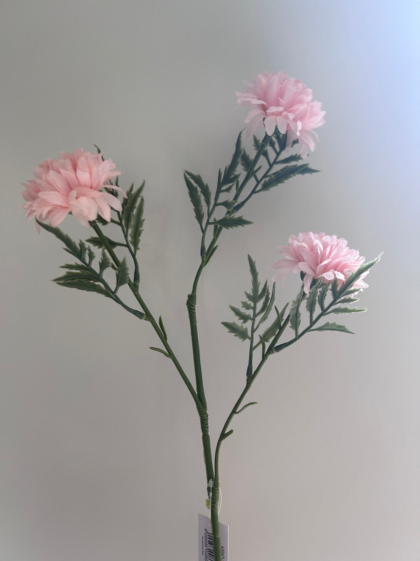 Roze zijden chrysant – kunstbloem 64 cm met drie bloemhoofden