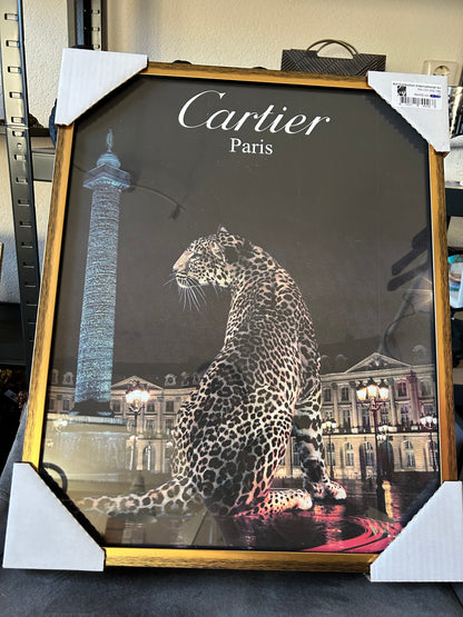Luipaard Foto Plein Vendôme – Wanddecoratie Gouden Lijst | 42x52 cm