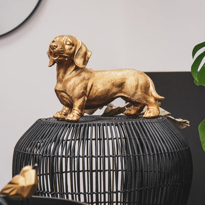 Golden Dachshund Statue – 31 × 14 × 23 cm – Playful &amp; Luxurious
