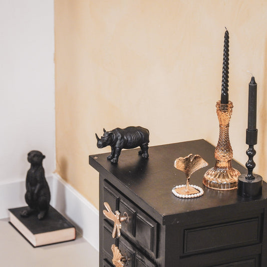 Zwart neushoorn beeld – Housevitamin woondecoratie, Krokomingo