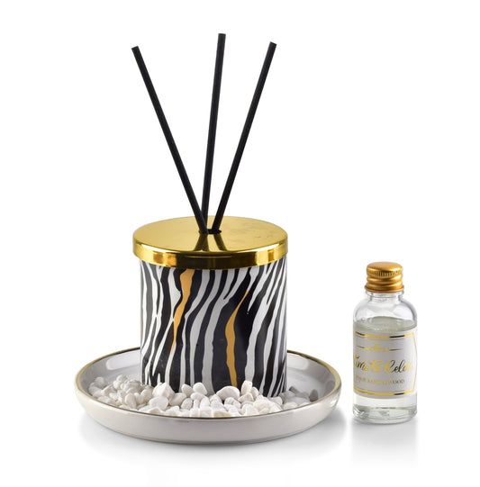 Geurstokjes zebraprint set met keramiek potje, schaaltje en sandalwood olie