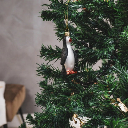 Zwart-witte pinguïn kersthanger van Housevitamin als kerstdecoratie