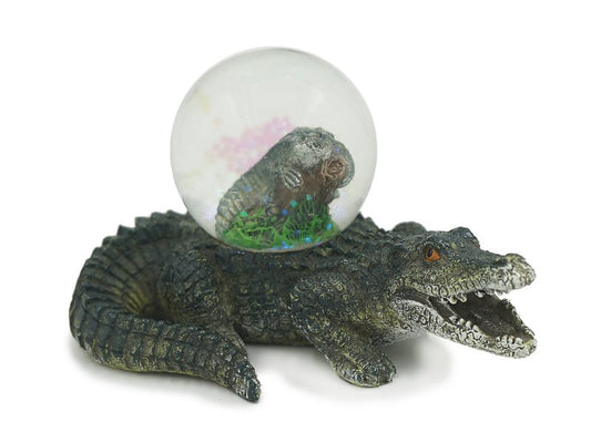 Krokodillenbeeld met sneeuwbol – decoratief & exotisch 10x8x6 cm
