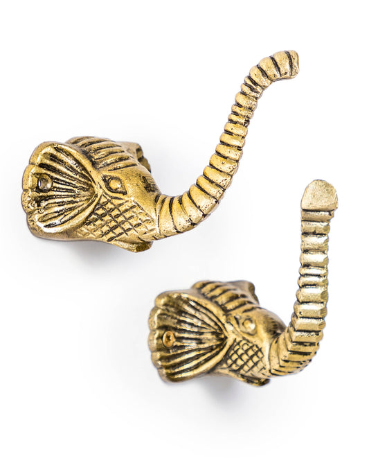 Set van 2 gouden olifant wandhaken met opwaartse slurf – jungle decoratie
